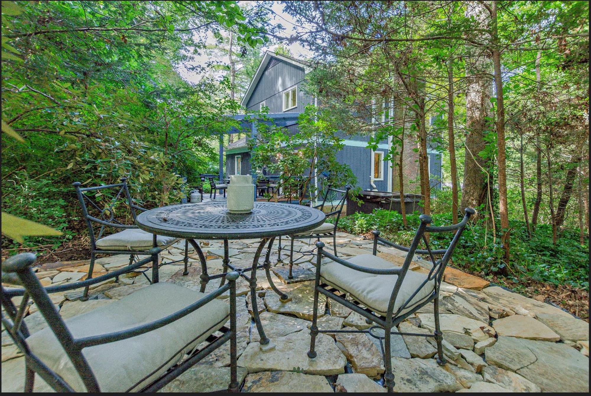 Family Launchpad Villa Asheville Exteriör bild